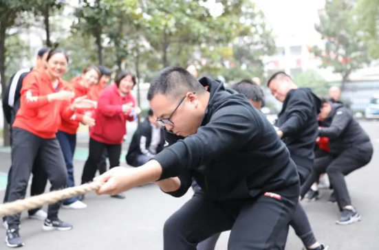 2023年“奔跑吧·少年”主题健身活动启动