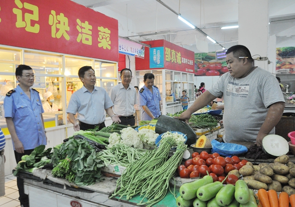 星源农贸市场：加强部分问题整改